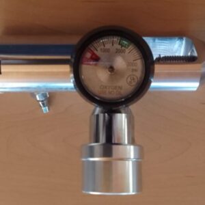 Oxygen (O₂) Regulator with Female Heyer